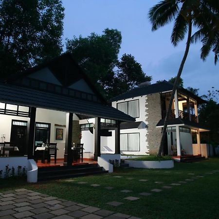 Mayas Beach House Mararikulam Zewnętrze zdjęcie